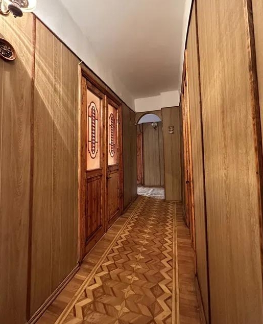 продажа трехкомнатной квартиры номер A-173740 в Приморском районе, фото номер 10